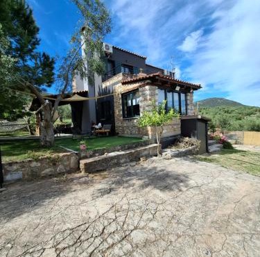 Dimitra's Villa in Evia, Greece