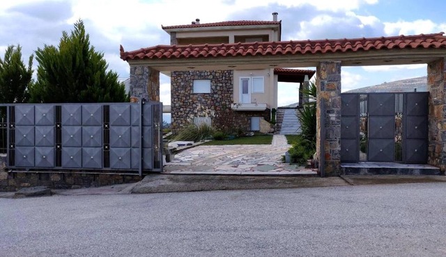 Dimitris Vasos Villa With Sea And Mountain View