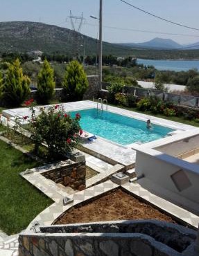 Dimitris Vaso’s Villa with Sea and Mountain View!