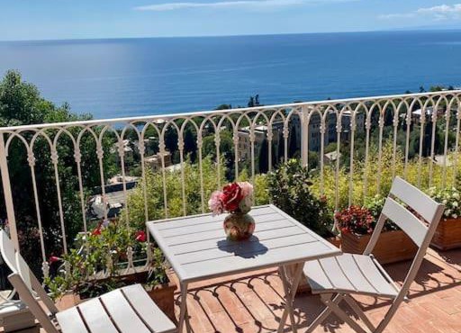 Dimora Concept - Beautiful flat with terrace and sea view - Free parking