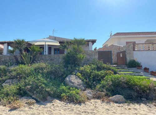 Dimora Elma casa sulla spiaggia fronte mare a San Lorenzo vicino Marzamemi