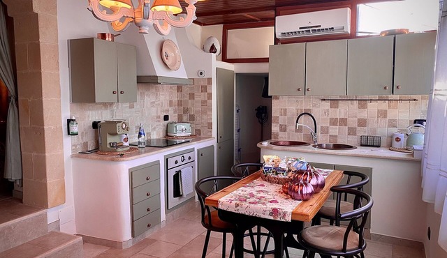 Dimore Deluxe nel Cuore del Borgo Santi Medici.ideale per Famiglie. Pet-friendly
