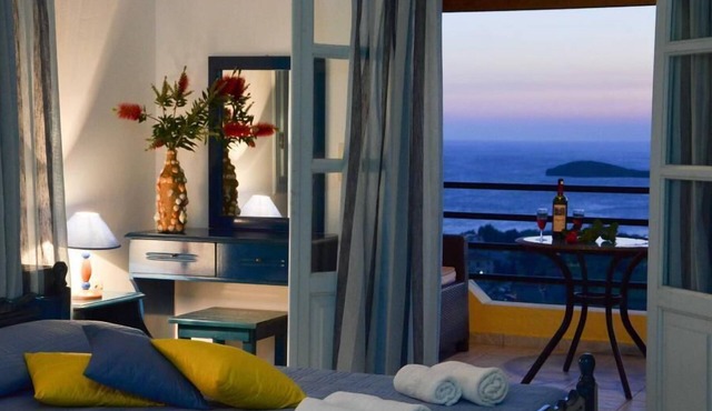 Dina Hotel