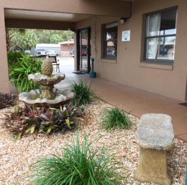 Dinner Bell Motel
