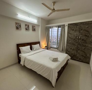 Dio by StayVio Riverfront rd 2bhk Kharadi