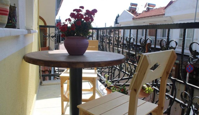 Dionyssos Apartment
