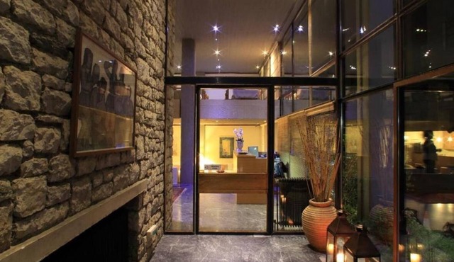 Dioscouri Hotel