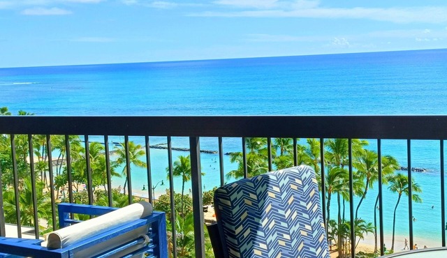 Direct Oceanfront in the Heart of Waikiki! Spectacular New Custom Reno!