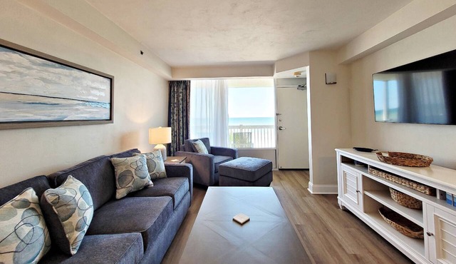 Direct Oceanfront Condo | Balcony Views | Sleeps 6 | Free Daily Activities Included