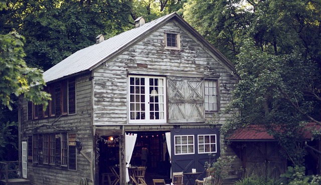 Discounted Weekly Summer Stays at The Barn in Tivoli
