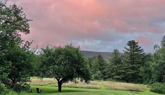Discover AppleCreek. BEST OF EVERYTHING, NEAR EVERYTHING