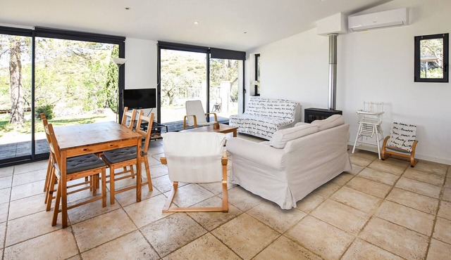 Discover this enchanting holiday home nestled in the picturesque landscape of Provence.