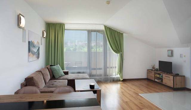 Discover your alpine heaven near ski slopes, hiking trails and a soothing SPA.