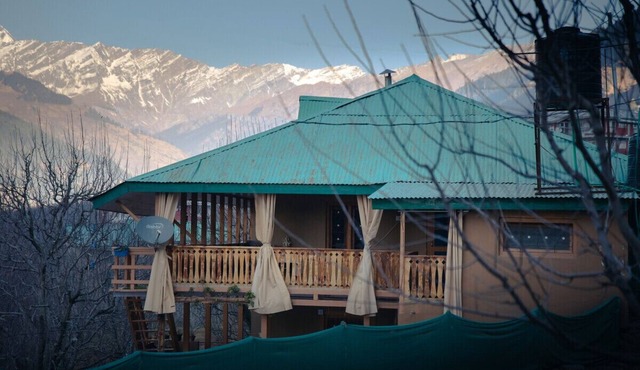 Discover Your Alpine Retreat in the Heart of the Mountains