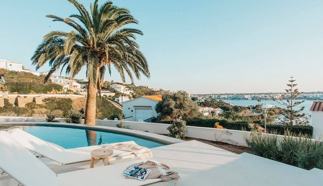 Discover your next dream destination in Cala Llonga, Menorca