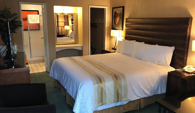 Discovery Inn