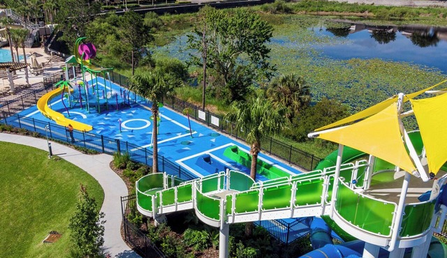 Disney Wonder-Beautiful 2 bed Windsor Hills condo, just 1.5 miles from WDW!