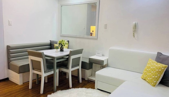 DLC Place - Splendido Taal Tower 1 Tagaytay