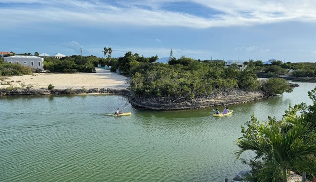 Dockside 3-bedroom Suite in Providenciales