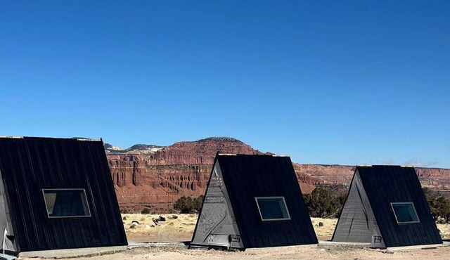 Dog-Friendly A-Frame Cabin with Incredible Red Rock Views in Teasdale, UT