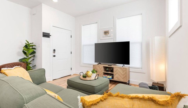 Dog-Friendly Apt with Fenced Yard in Richmond, VA!