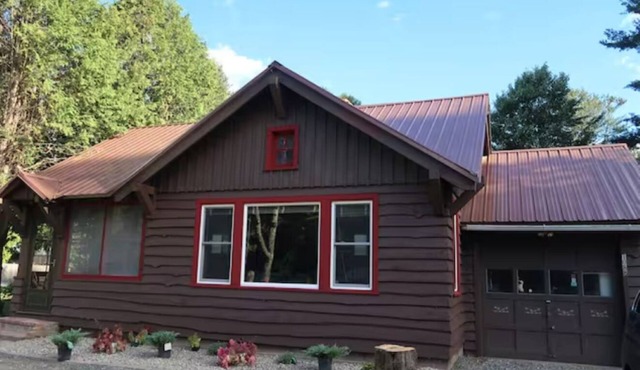 Dog Friendly, located Between Lake Placid and Saranac Lake with pontoon rentals