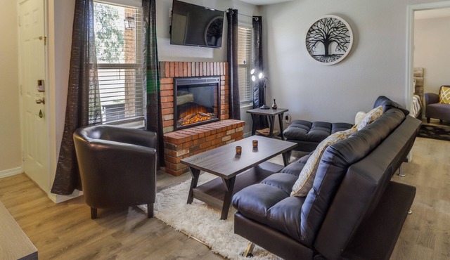 Dog-friendly Phoenix Condo w/ Community Pool!