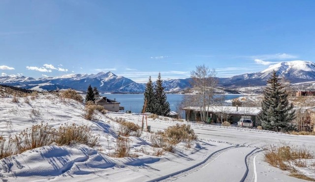Dog-Friendly, Walkout Basement Getaway w/Mountain Views - Close to Ski Slopes