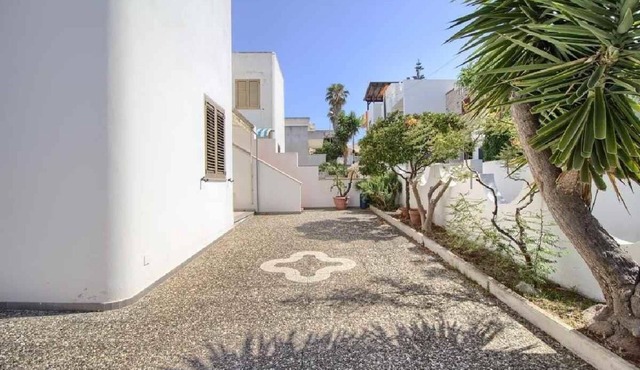 Dolce Mimi - Two Bedroom House, Sleeps 4