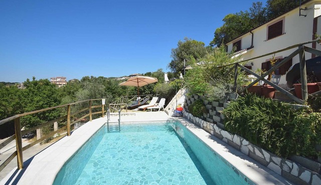 DOLCI COLLINE Villa on the hills - POOL, 50min from ROME