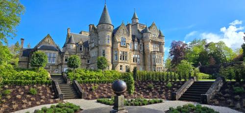 DOLLARBEG CASTLE - The Tower - Luxury Apartment