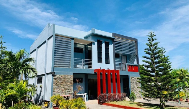 Dollosa Compound
