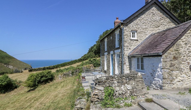 Dolwylan Cottage