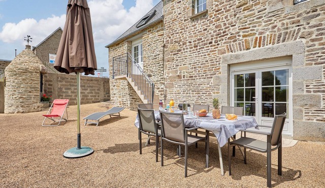 Domain 2 - Cottage in Normandy for 6 people (Le Mt St Michel)