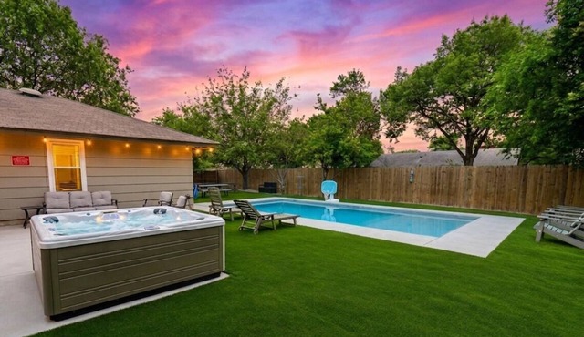 Domain/Downtown/Shuffleboard/Foosball/Pool Table