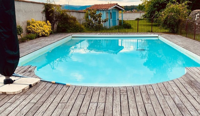 “Domaine De La Pause” Guest Room with Mountain View, Private Pool and Wi-Fi