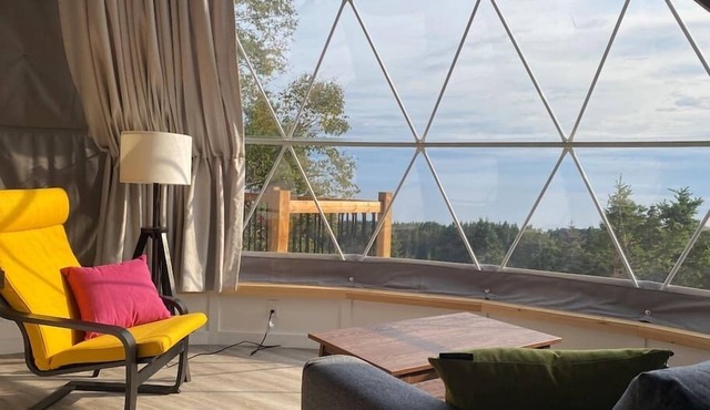 Dome #4 ocean view at Domaine Renard