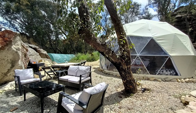 Dome Solar Studio Escape Set in native forest high in the Blue Mountains. Enjoy