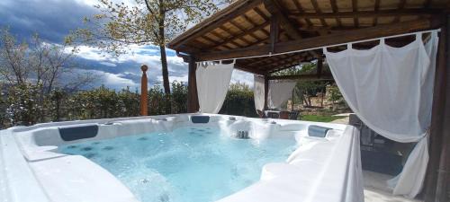 Domus Antiqua Bed & Breakfast