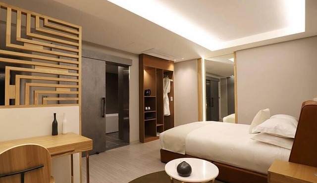 Dongdaegu Station Eastern Hotel