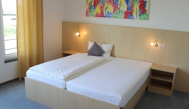 Doppelzimmer 2/3 - Gästehaus Zum Wolffenturm