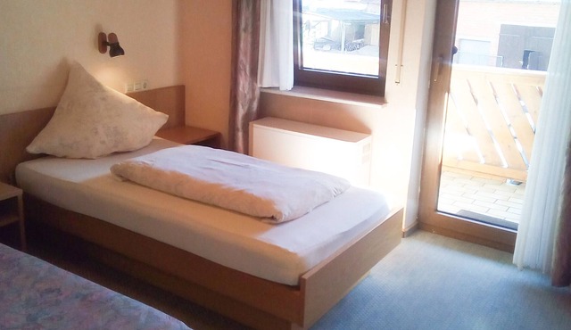 Doppelzimmer mit Dusche und WC