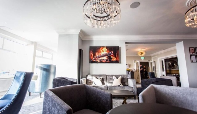 Doric Hotel
