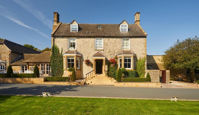 Dormy House Hotel