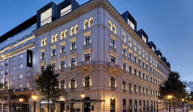 Dorothea Hotel, Budapest, Autograph Collection