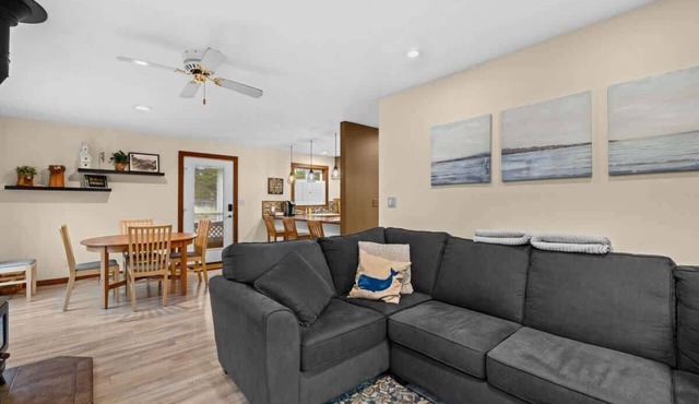 Dory Fleet Beach House - Sea Gypsy - Getaway for 6