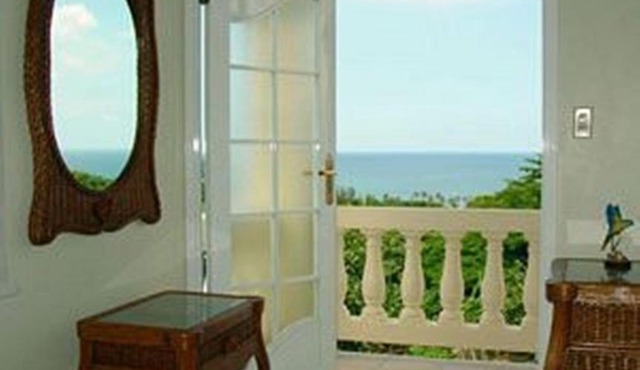 Dos Angeles del Mar Bed and Breakfast