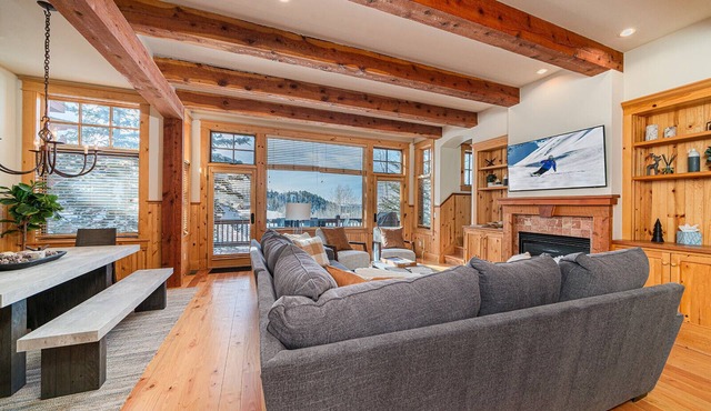 Double Eagle B2 - Sunset Views Picturesque Mountain Home 3 Br, 3 Ba, Sleeps 8