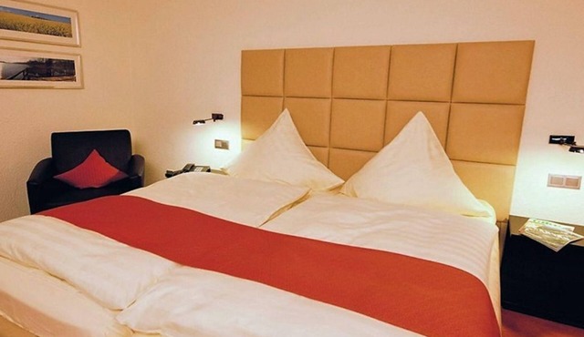 Double for single use, shower/WC - Hotel-Restaurant Zur Post