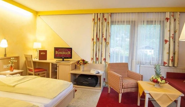 Double- Multi-bed room Superior + - Castle view, Hotel-Restaurant